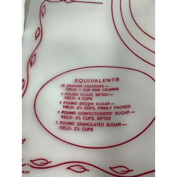 Vtg Tupperware Pastry Mat Red and White USA - Picture 5 of 8